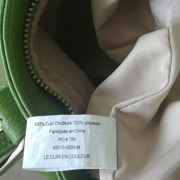 ⭐HOST PICK⭐Great condition, 100% LEATHER GREEN COLOR Tote Bag - Picture 11 of 16